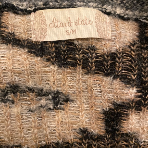 Altar’d State oversized leopard print cardigan - Picture 3 of 4